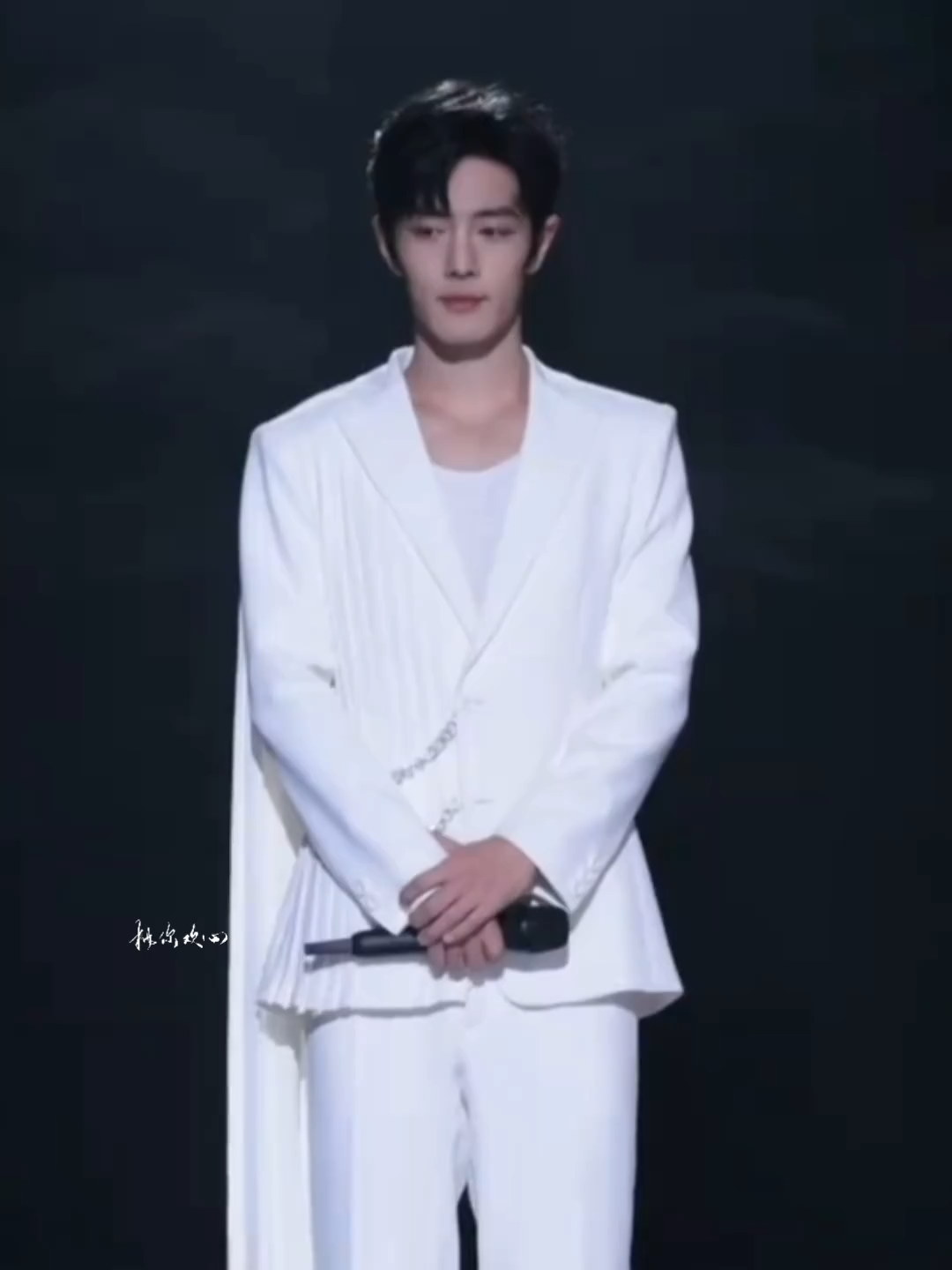 Xiao Zhan is such a huge meme supplier, hahaha!  Cr. TY-桃你欢心 #XiaoZhan #肖战
