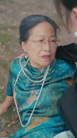 第1集：↑↑↑點擊視頻左下角觀看精彩後續。重活一世成為頂梁柱#因為一個片段看了整部劇 #好劇推薦 