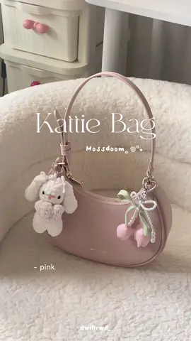 cantik sekalii pink satu ini💗🎀🥹🤏🏻#mossdoom #taswanita #rekomendasitas #bag #shoulderbags #foryoupage #4u #tasmossdoom #kattiebag 
