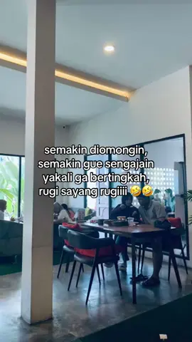 semakin diomongin semakin gue sengajain 🤣🤣 #pertemanan #percintaan #sindiran #sindirankeras #sindiranhalus #pengkhianatan #diomongin #dikhianati #fyppppppppppppppppppppppp #fyp #fypシ゚viral #4u #fypシ゚viral #4u #fyppp #fypage #fypage #fypシ゚ 