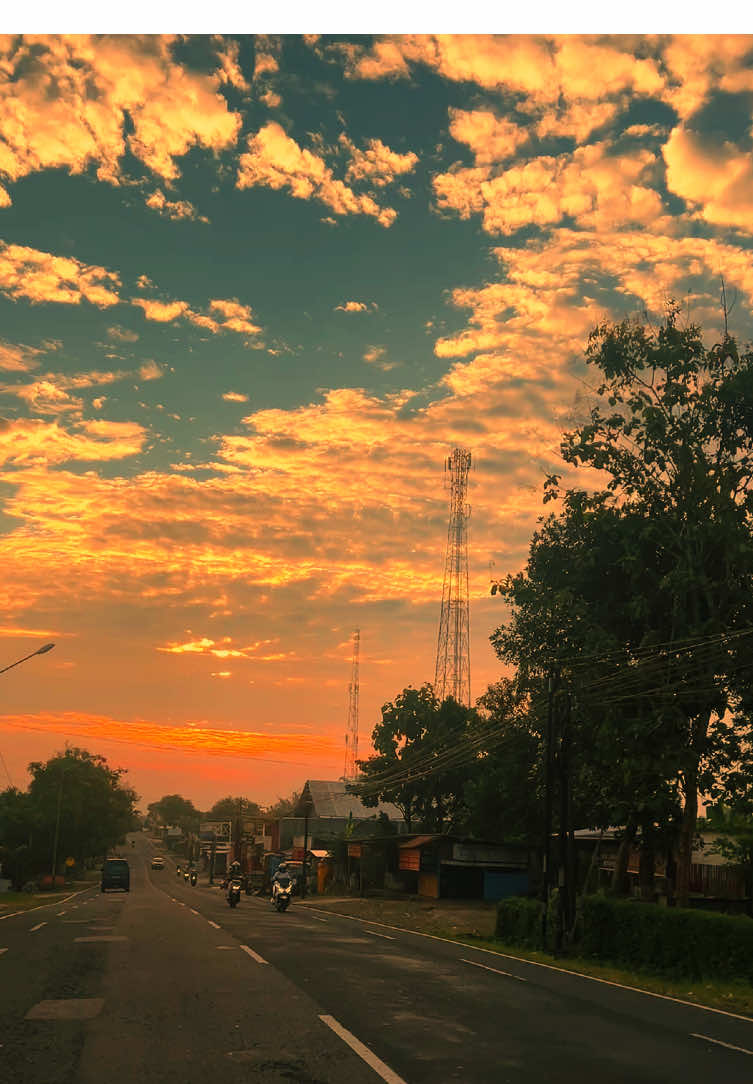Masyaallah bgt ini mah ✨✨ #sholawat #sunset #azzahir #goodvibes #fypシ 