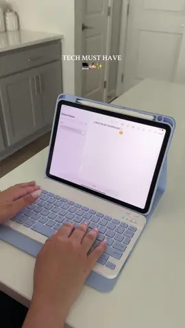 i’m obsessed with this case 😩 #techtok #techmusthave #case #magnetickeyboard #ttshop #contentcreator 