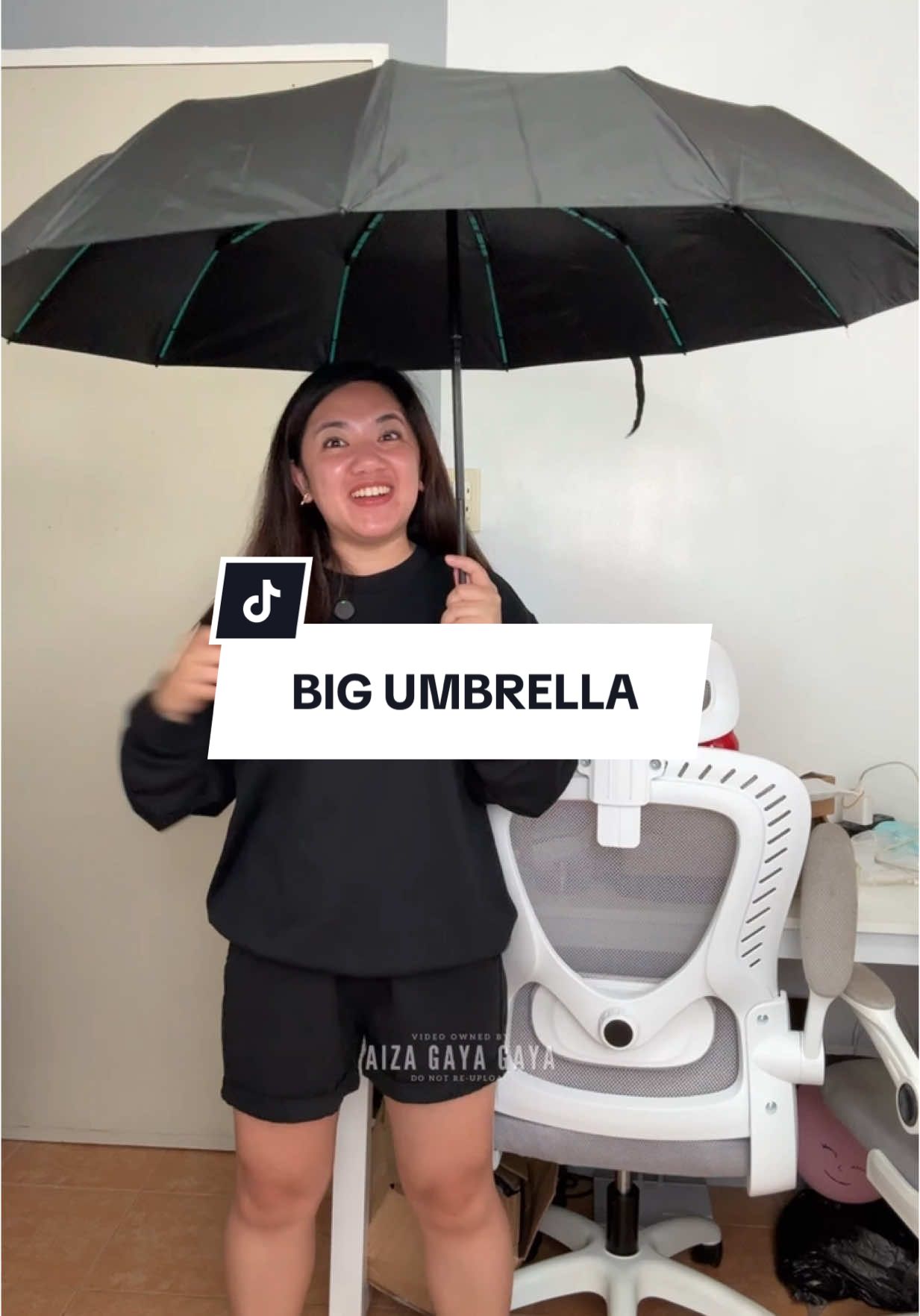 SOBRANG LAKI AT TIBAY NA PAYONG! BAGONG FAVORITE KO🥰😍 PERFECT TO NGAYON TAG ULAN! #aizagayagaya #umbrella #rainydays #rainy #rainyseason #payong #bigumbrella  