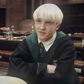 #DRACOMALFOY i love cheap thrills😛 #dracomalfoy #dracotok #tomfelton #draco #harrypotter #hptiktok #forypupage #edit #vsp #moots? #lescyx 