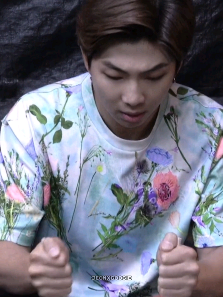 намджун не намджун, если что-то не сломает 😆 #namjoon #kimnamjoon #rm #bts #btsfunny #army #fyp #намджун #кимнамджун #бтс #р_е_к_о_м_и_н_д_а_ц_и_и 