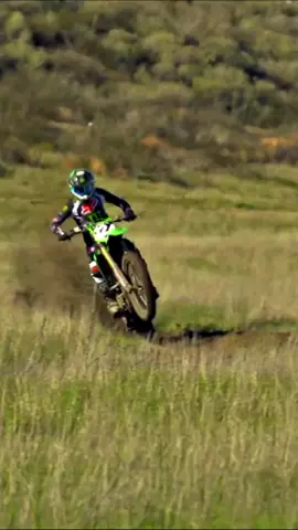 #kawasakikx#kx250#kx450 #motocross#foryoupage#4upage#fyp#molix🔥 