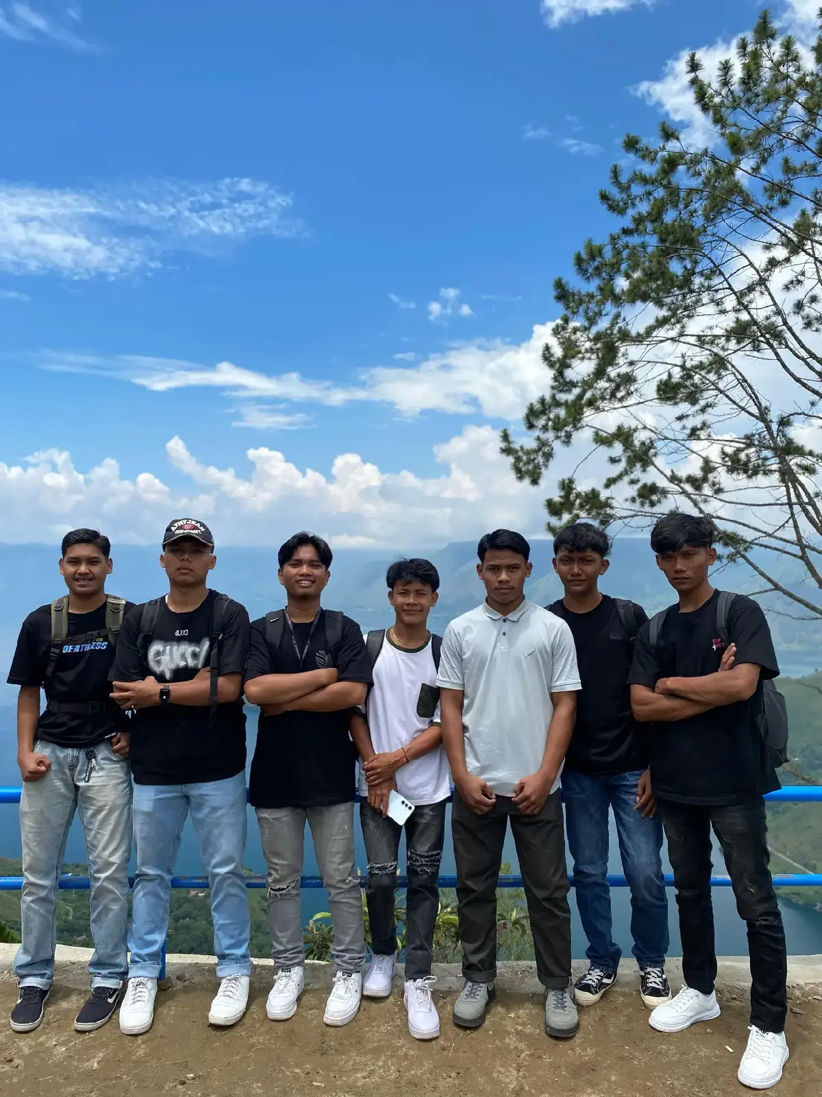 hiling,jadi hulung #danautoba  #samosir  #vibes