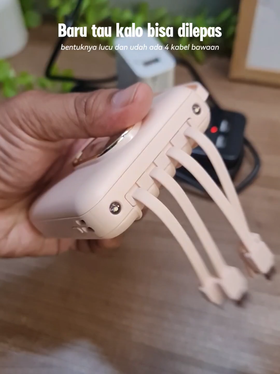Bagian 3 | powerbank mini lucu yang bisa dilepas kabel bawaannya, dan udah ada senternya juga, ambil dikeranjang kuning mmpung stoknya masih ada #powerbank #powerbankmini #powerbanklucu #powerbankviral  #powerbankboneka #affiliatelinktiktok 