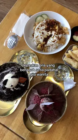 sok sok an gila wanita, kaya ganteng aja🙊 