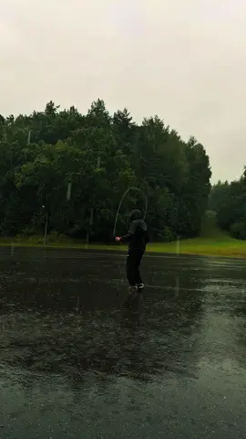 Rainy day🥷🏿🌧️ #motivation #discipline #fyp #rain 