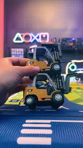 Ready to master the ultimate RC forklift? Discover 2-in-1 fun with precise control and endless play for all ages!