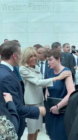 #macron #politics #onregardequoi #uk #london #britishmuseum 