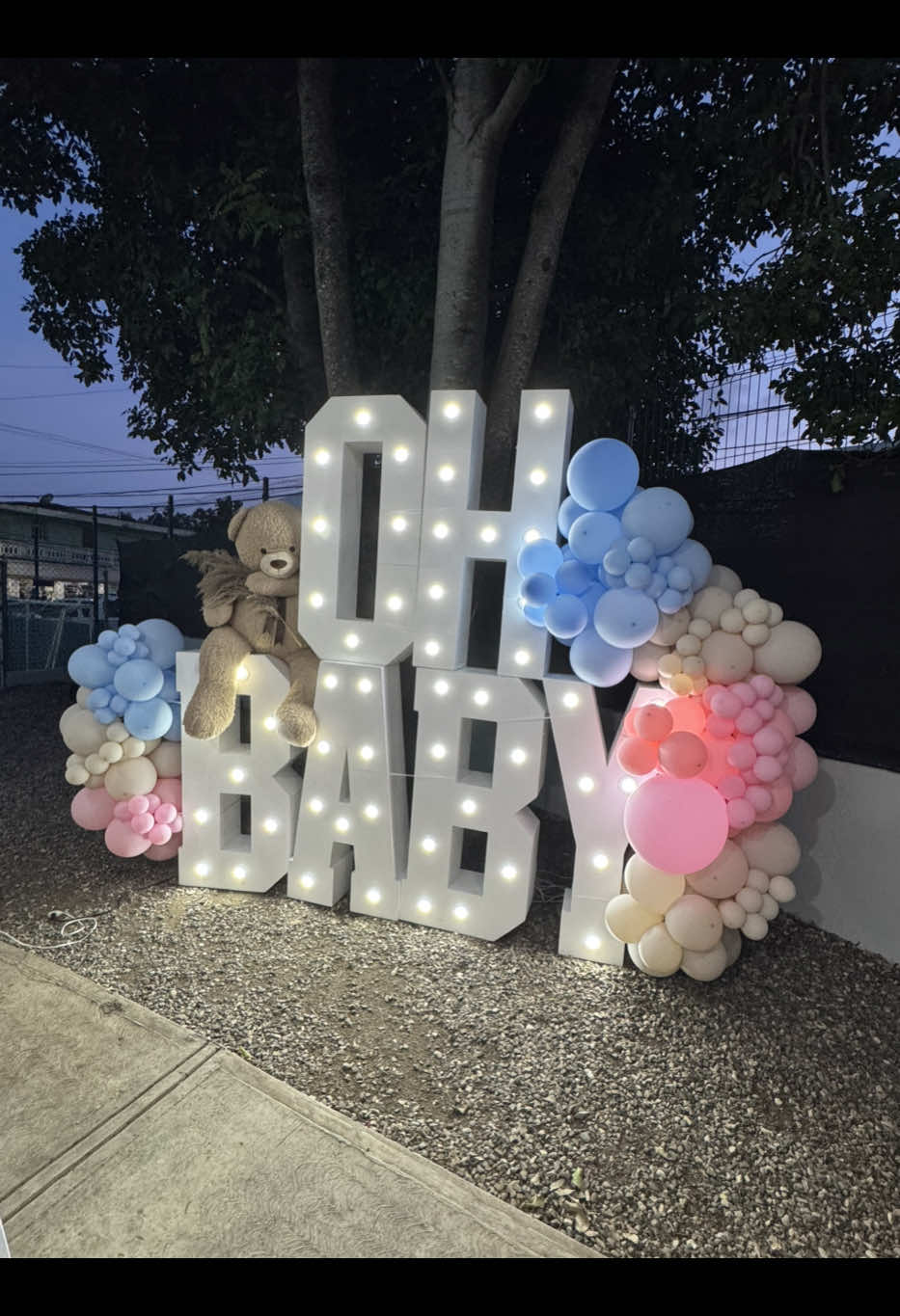 🎀💙 ¡El gran momento llegó!  Después de tanta emoción, nervios y apuestas… ¡por fin descubrimos si será niña o niño! 🍼✨ Se me dio mi sueño gracias mi amor @Nicole_Mora🦋  ¿Tú qué creías que era? 💭👶 #GenderReveal #RevelaciónDeSexo #BabyOnTheWay #MomToBe #NiñaONiño #MomentosInolvidables #BebéEnCamino #TeamNiña #TeamNiño