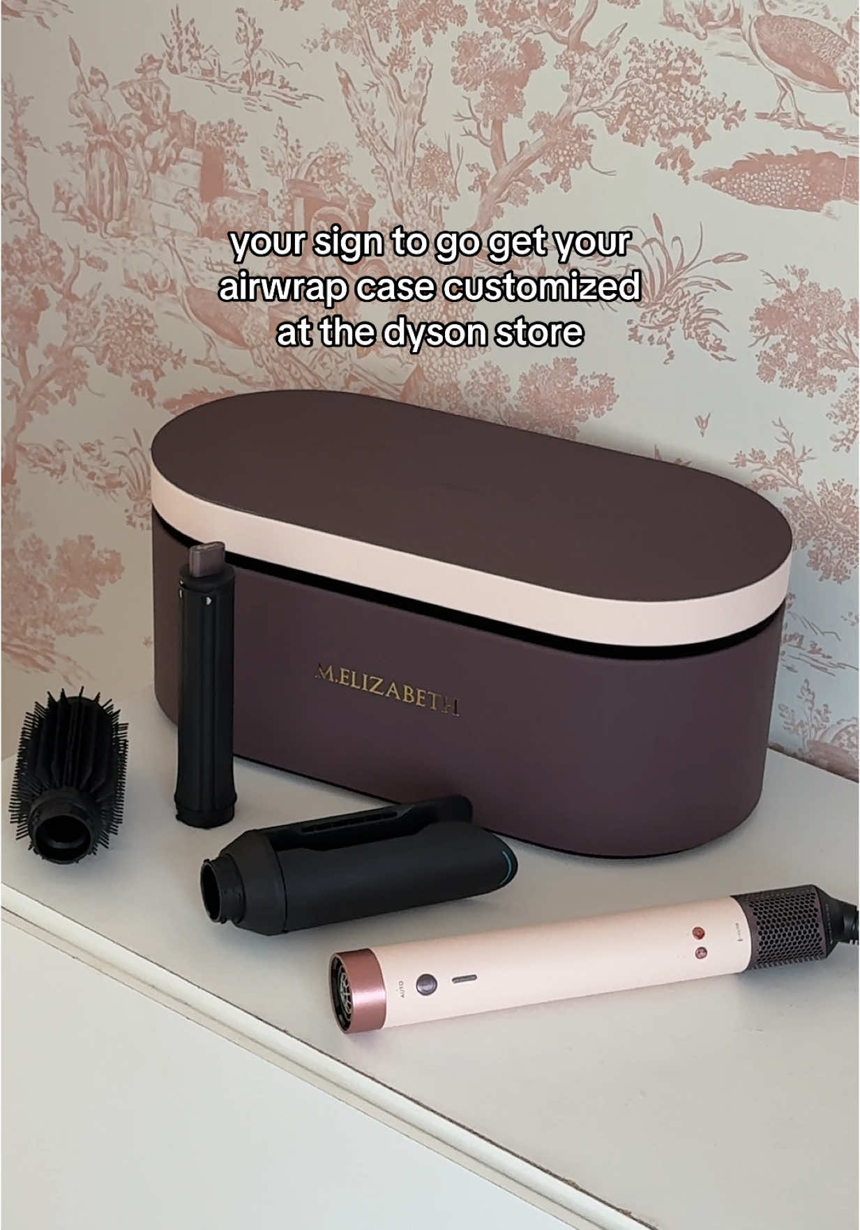 i’m obsessed @Dyson USA #dysonairwrap #dysoncoanda2x 