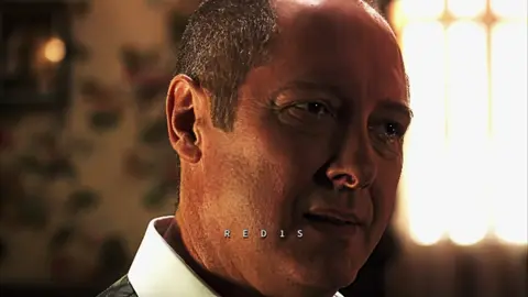 ⁨	الشجاعة ليست حالة تُكتسب أو تُفقد، بل هي فعل مستمر من العيش في مواجهة اللامعنى. هي اللحظة التي تختار فيها أن تكون حاضرًا رغم انعدام الوضوح، أن تثبت وجودك وسط فراغٍ لا يرحم، وأن تسير على طريق لا يعرفه أحد ولا يعدك بشيء. الشجاعة تكمن في القبول بأن الحياة ليست دعوة للانتصار، بل اختبار للثبات في قلب اللايقين. - #fyp #raymondreddington #theblacklist #ريموند_ريدينغتون #ريموند #jamesspader #raymond #raymondreddingtonedit #ريموند_ريدينغتون_بلاك_ليست #fypシ゚viral #جيمس_سبيدر 