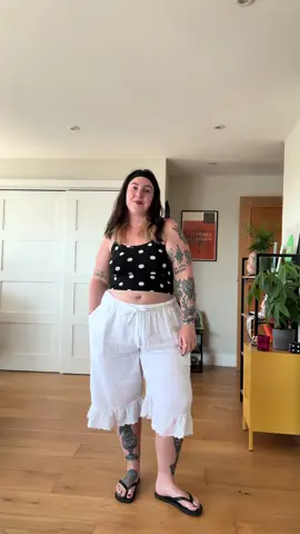 tummies out for summer szn #oot #outfitideas #hellokitty #trinket #trinketgirls #outfitoftheday #wth #whlife #outfitoftheweek #gdwm #pinterestoutfit #spring #Summer #vinted #tattoos #midsize #pinterest #pinterestaesthetic #fyp #foryou #fypppppppppppppppppp 