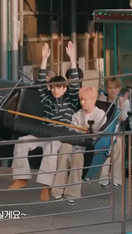 mark hyung tengok adek nyaa 😭🤏🏻#renjun#mark#nctdream 