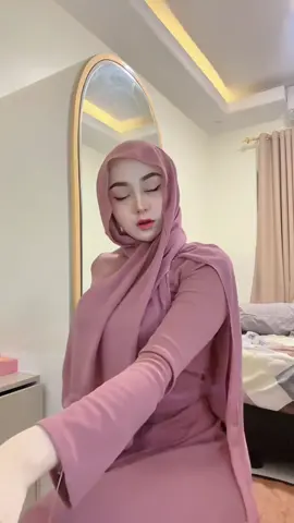 Pulen Geal Geol Bikin Crt 😍💦 #hijab #fypage #fyp #tobrutstyle😋 #fakebodyy⚠️⚠️ 