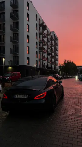 @🍌 #cls63amg #mercedes #wengallbi #fyp #amg #hamalinavai 