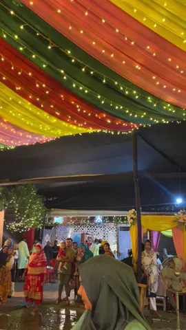 Holude night 💛💛#bdtiktokofficial🇧🇩 #wedingvideo #trendingvideo #fyp #fyppppppppppppppppppppppp #1millonaudition #foryou #viraltiktok #followback❤ #bangladesh🇧🇩 #copylink #wedding #cousinweeding💍💍 #wedding #bdtiktokofficial🇧🇩 #holudnight 