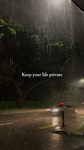 Keep your life private 🫶🏻  #muslim #muslimtiktok #islamic_video #islam #deenoverdunya #trustallah #trustallahsplan #Tawakkul #allahknowsbest #allahuakbar #fyp 