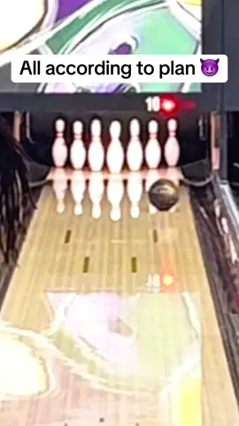#bowling🎳 #bowltok #curve #bebowled 