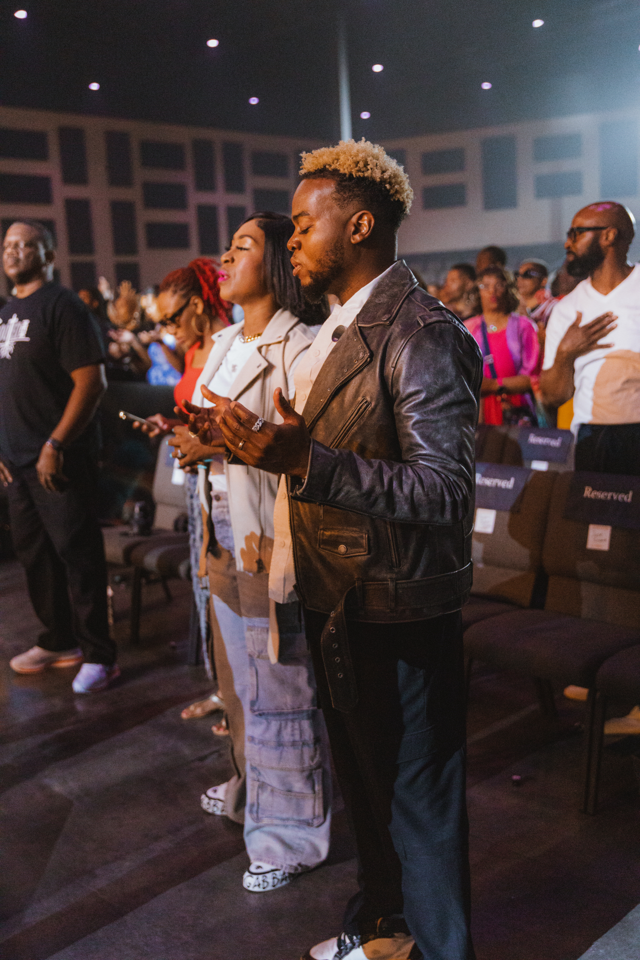 Leaving home is hard… but it’s time. Revival has been happening in Columbia, SC, and now it’s time to take it around the world. 🌍 Let’s go. #MadeAWayWorldTour #decadetour #tour #travisgreene #madeaway