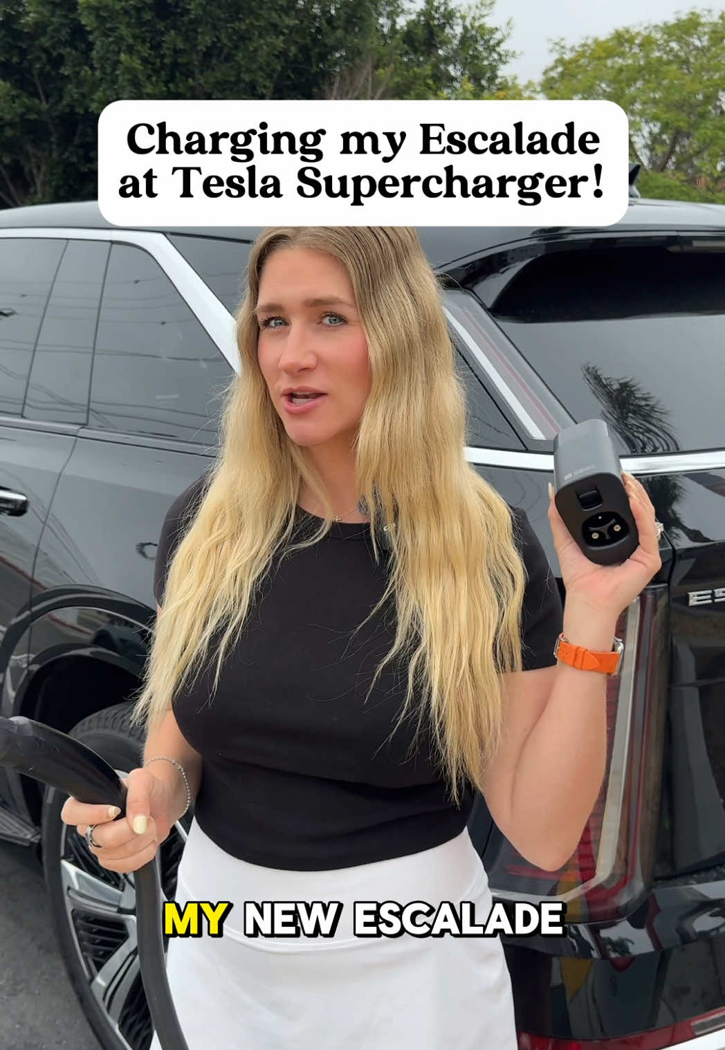 Charging a non-Tesla at a Supercharger is getting really easy!! 👏🏻 Big kudos to @Cadillac for integrating very well with the Tesla network and making the experience painless.  #escaladeiq #escalade #ev #luxurycars #electricsuv #teslasupercharger #tesla 