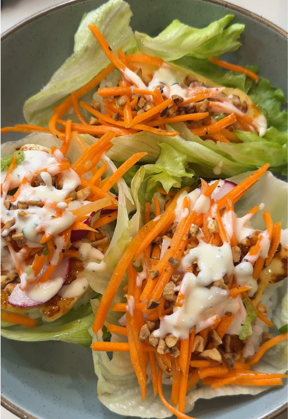 Replying to @HelloFresh NICKSBOX s2e1 - sweet chili halloumi lettuce cuptina aguilera 😋
