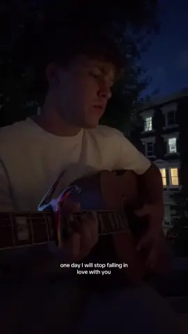 Let you break my heart again from my window 