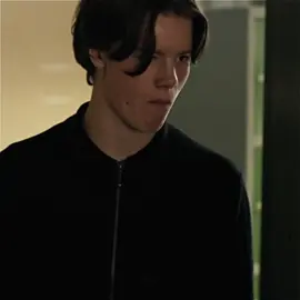 that edit doesn’t need a lot of effects to be hot and pretty, it already is. #edvinryding #youngroyals #youngroyalsnetflix #princewilhelm #popularvideo #fyp #wilmon @edvin ryding 