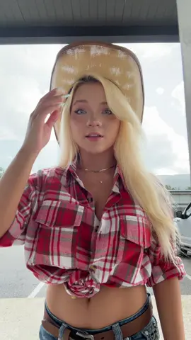 Tired of the buckle bunny allegations I’m just a pretty southern girl who likes to wear nice clothes  #fyp #fypシ #viral_video #funny #amalie #trendy #trendingvideo #Love #hot #red #pretty #relatable #blonde #us #foryoupage #country #countrymusic #countrygirl #bucklebunnies #allegations #southern 