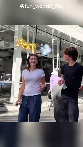 #fart #fartprank #fypシ #foryou #prank #funnyprank #smileplease #funnypost #trynottolaugh #farting #america #fail 