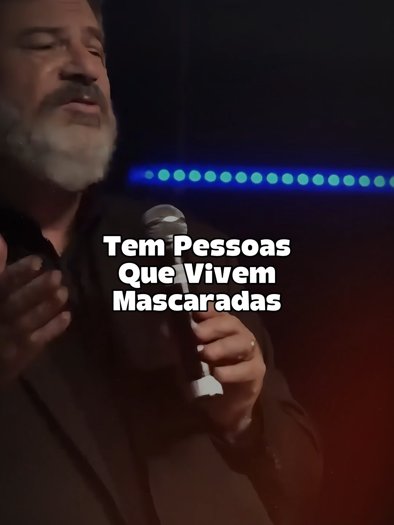 Tem pessoas que vivem mascaradas mas adoram julgar o comportamento dos outros como se fossem grandes exemplos! #cortella #reflexão #cristao #motivação #Fé #mensagemdodia #Renovação