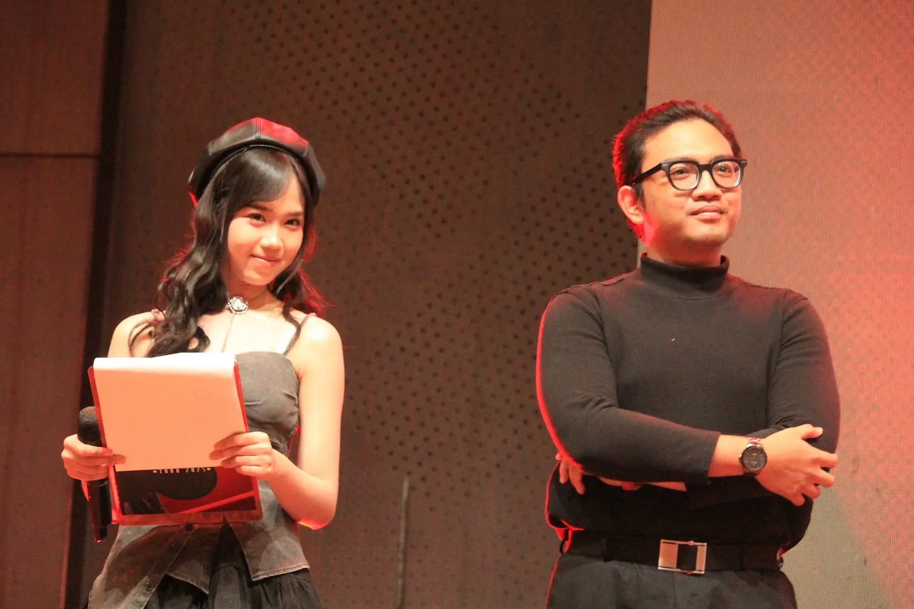 Ihiy ikutan join main games! Terimakasih kakak2 MC @jkt48.lana @LLCKP 🤝🏻 #jkt48 #JKT48ALLINTOUR2025 #ALLINTOUR2025SOLO 