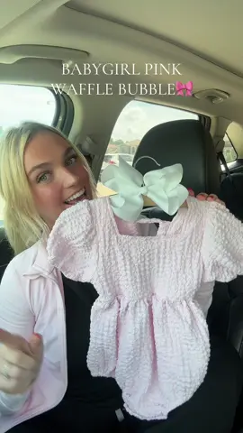 I LOVE A GOOD SOLID OUTFIT 🎀 #fyp #foryoupage #cute #TikTokShop #waffleknit #bows #bubble #romper #mama #momtok #mamasbestie #babygirl #pink #babygirloutfit #babyoutfits ##babytok 
