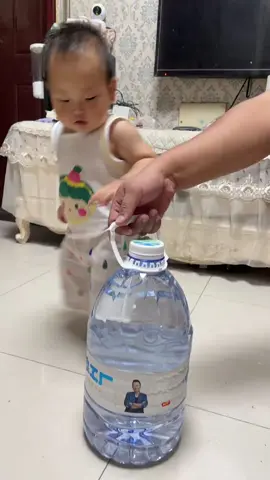 #baby #babyfunny #funnybaby #babiesoftiktok #cutebaby #babytiktok #viral_vedio #tiktokusa 
