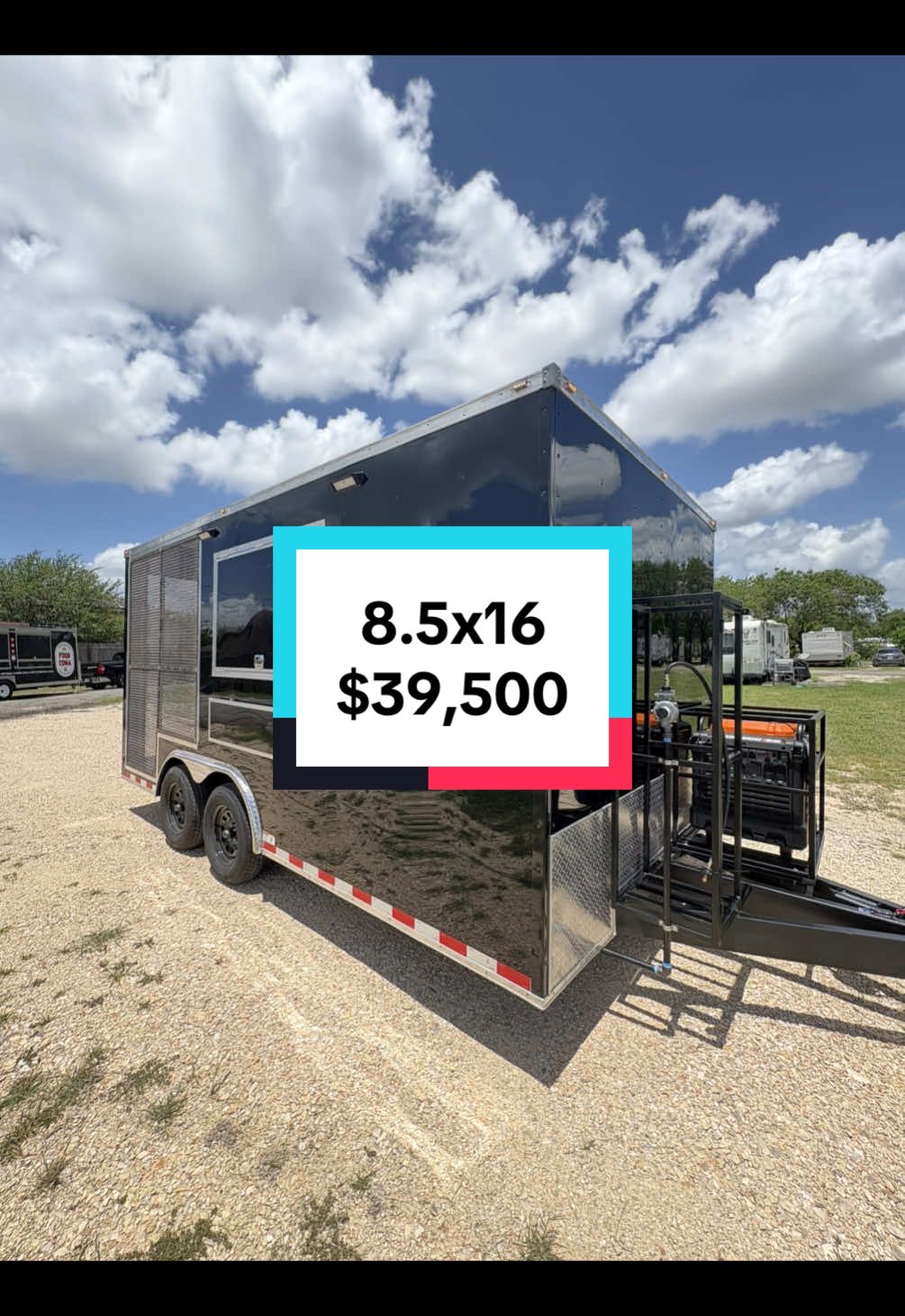🔥 Step inside your dream kitchen on wheels! This 8.5x16 food trailer with a 6ft porch is fully loaded and health-code ready nationwide. Featuring a commercial-grade 36” griddle, 40lb fryer, full size proofing cabinet, 6ft hood with fire suppression, and full plumbing + propane system, it’s everything you need to start cooking and cashing checks. 💰💨 💡 Built in Texas. Built to pass. Built to last. 📩 DM us to get a custom quote today. #FoodTrailer #BirriaBusiness #FoodTruckLife #TrailerBuild #ConcessionTrailer #AlamoFoodTrailers #MobileKitchen #EntrepreneurLife