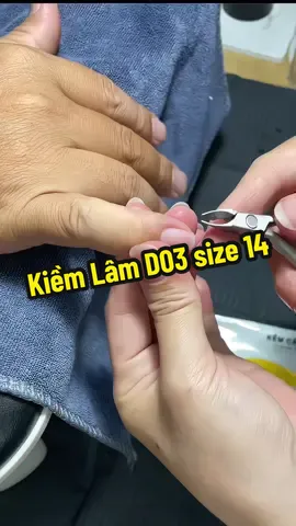 Mã tui đang xài là D03, mũi vuông, size 14 nha #xuhuong #nails #nailsart #kềmcắtda #kềm_nhặt_da #kềmlâm 