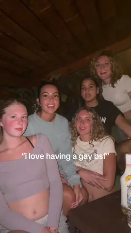 we love our gay bsf 😊😊