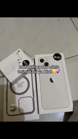 🥺💗 #iphone13 