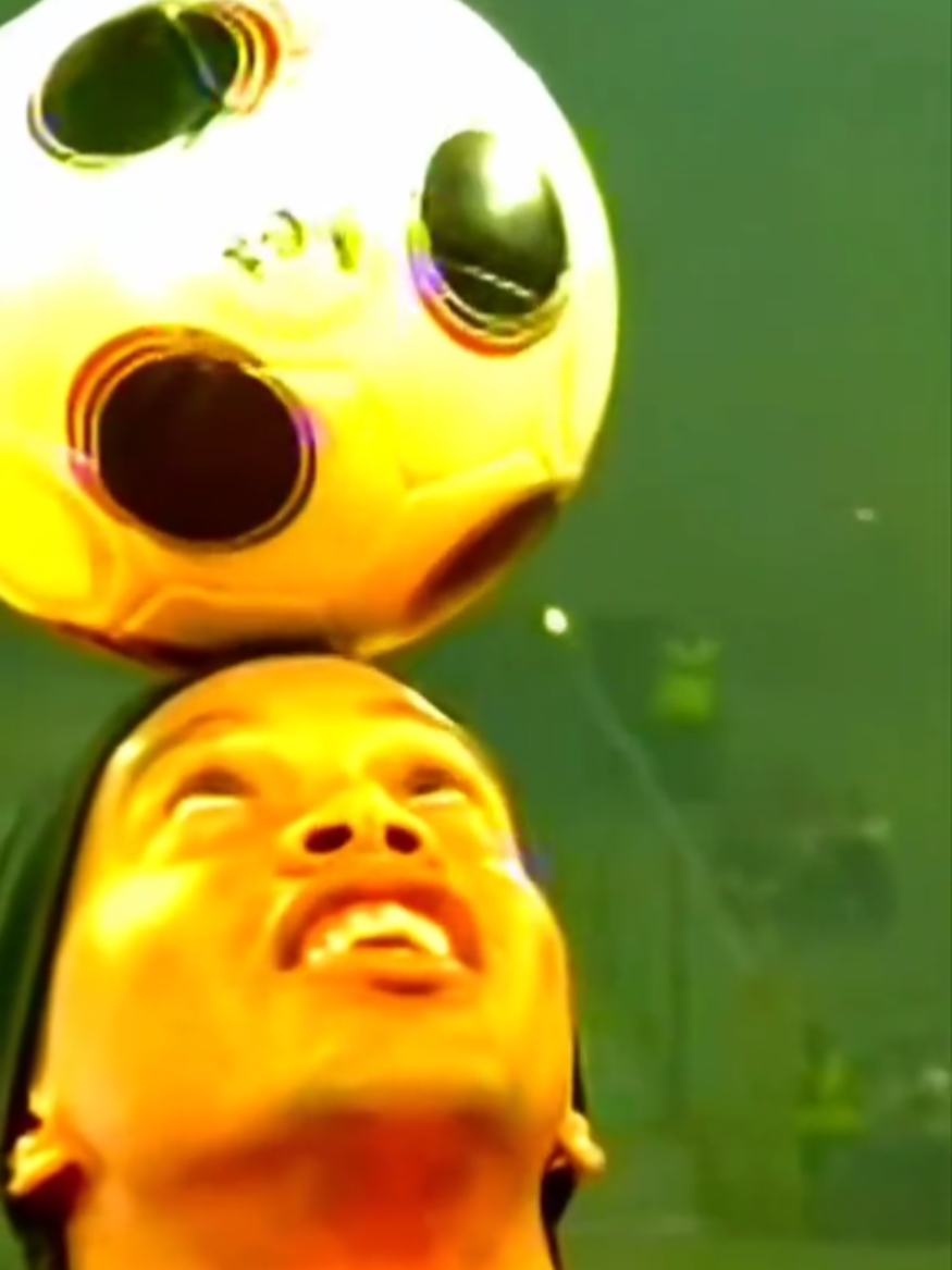 Ronaldinho Lovers #ronaldinho #ronaldo #football #barzil #poland🇵🇱 #Mexico #UK 
