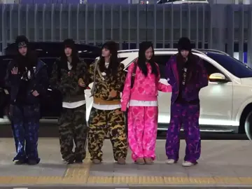 New jeans in all bape | @NewJeans #fyp #edit #fypシ #lucki #chill #bape #90s #asian #kpop 