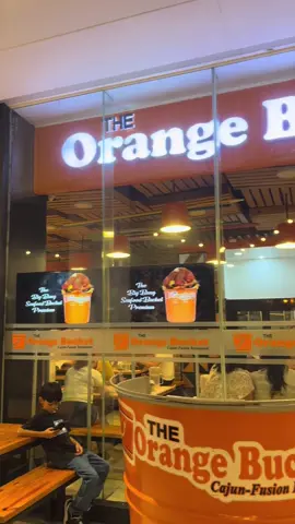 Orange Bucket 🤤 #orangebucket #seafood #seafoodlover #newportcity #fyp #foryoupage #fyppppppppppppppppppppppp 