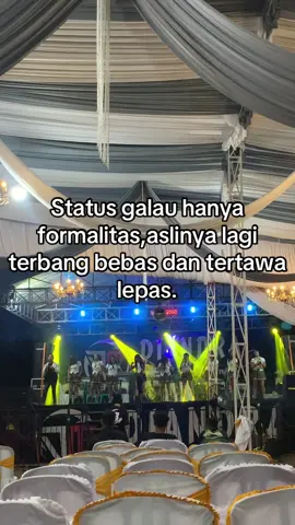 Uweww halo sayangg😜👋🏻#lampung #masukberandafyp🚀🔥 #remiklampung #katakata #lampungpride🔥 #fyppppppppppppppppppppppp 