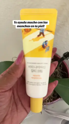 🌟 Round Lab Dark Spot Serum 	•	Aclara manchas oscuras y tono desigual 	•	Contiene 5% niacinamida, ácido tranexámico y vitamina C estable 	•	Textura ligera, se absorbe rápido, no deja grasosa la piel 	•	Ideal para piel sensible y manchas post-acné 	•	Usar mañana y noche + protector solar @ROUND LAB #cuidadodelapiel #facial 