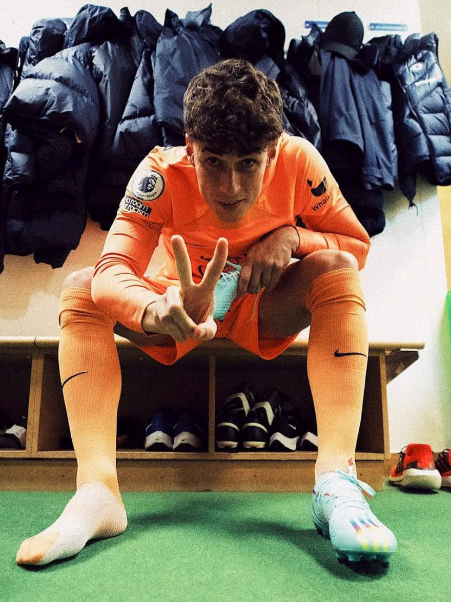 sampai saat ini pun masih menjadi pemegang rekor kiper termahal sedunia. #storybola #goalkeeper #kepaarrizabalaga #spain🇪🇸 