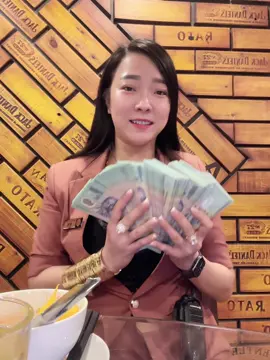 Khi bạn tập trung vào chính mình, không ngừng nỗ lực phấn đấu, không so sánh với ai, tự nhiên bạn sẽ phát hiện ra, Bạn có cuộc sống của riêng mình, không hào nhoáng nhưng hạnh phúc 💜 #nhahanghanhuyen #2hobieuchanh #phuong11 #quanphunhuan #nhahang #nhahangphunhuan #hamruou #hamruouphunhuan #quannhausaigon #quannhauviewdep 