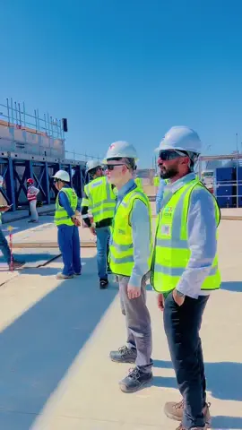 Site Inspection Visit engineer 👷  A successful joint inspection was conducted at our Combined Cycle Gas Turbine Power Plant Project during the installation of Gas Turbine Unit 13, weighing an impressive 237,200 KG (approx. 237.2 Tons). This milestone activity was carried out in close coordination with: ⚙️ Siemens Energy Technical Team 🏗️ Project Owner Representatives 👷‍♂️ EPC Contractor – CEEC Construction Team Proud to be part of this high-precision operation ensuring quality, safety, and engineering excellence at every stage of the project. #EngineeringExcellence #PowerPlant #GasTurbine #SiemensEnergy #CEEC #CCGT #EnergyProjects #SiteInspection #ConstructionLife #ProjectExecution #Teamwork #madinah #taiba #Chinaenergy #energychina #saudivision2030 #saudiarabia🇸🇦 #pakistan #1millionviews #tiktok #unfrezzmyaccount #viral 