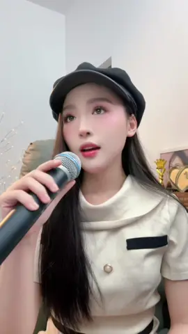 KAMIN COVER BY PENHUNG  Sorry if I sang something wrong🥺because I really like this song😍 I hope you will accept and listen to it. Please give me your opinions, I will learn to improve my singing voice 🫶❤️